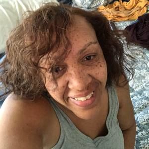 Meet your Posher, Denise